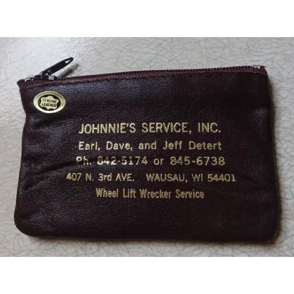 Vintage JOHNNIES SERVICE Leather Coin Purse WAUSAU WISCONSIN